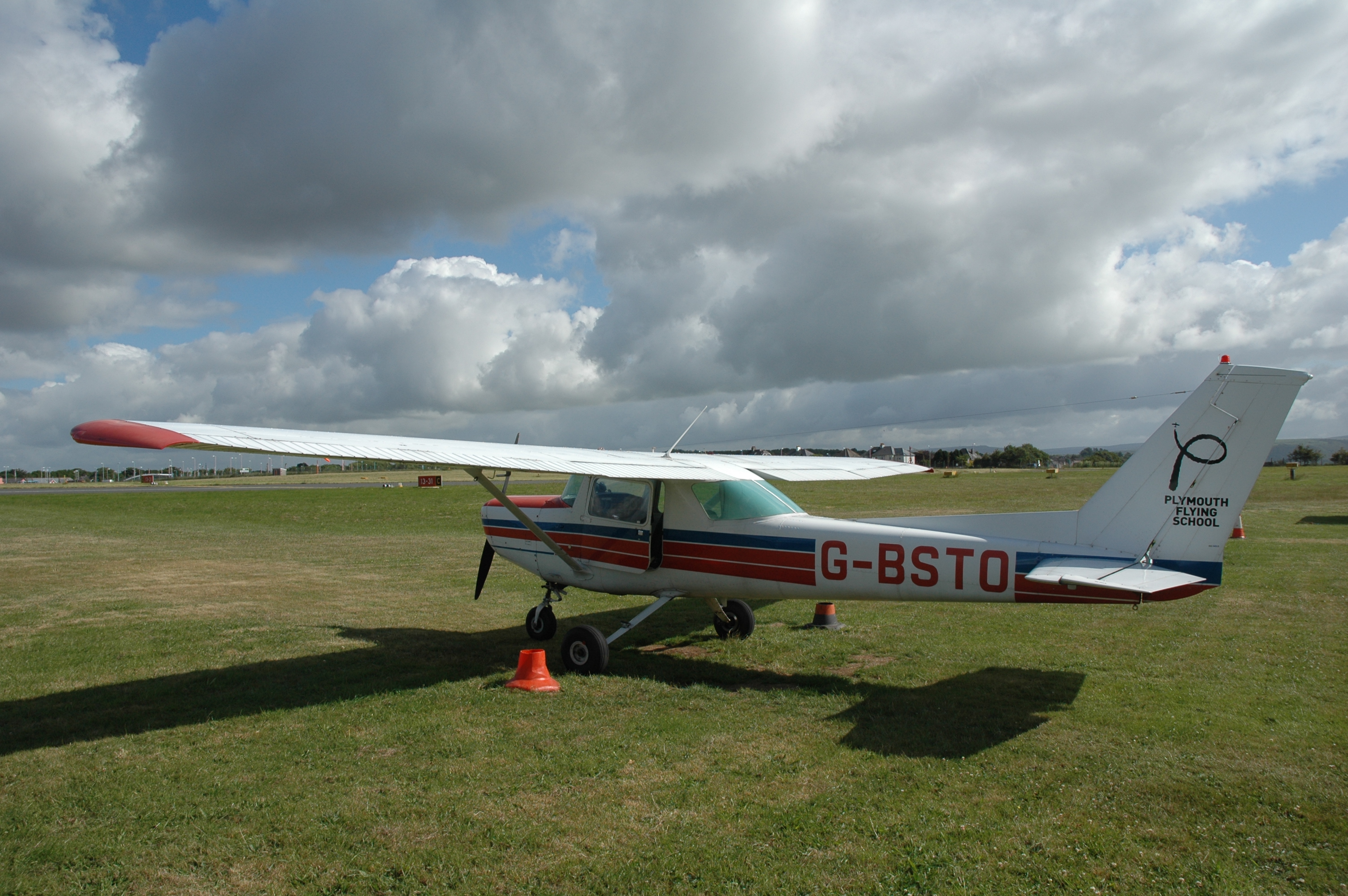 G-BSTO